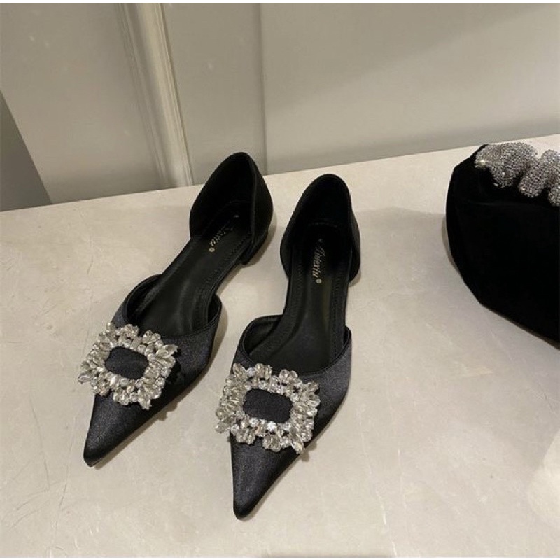 Giày bệt khoét đá vuông fullbox