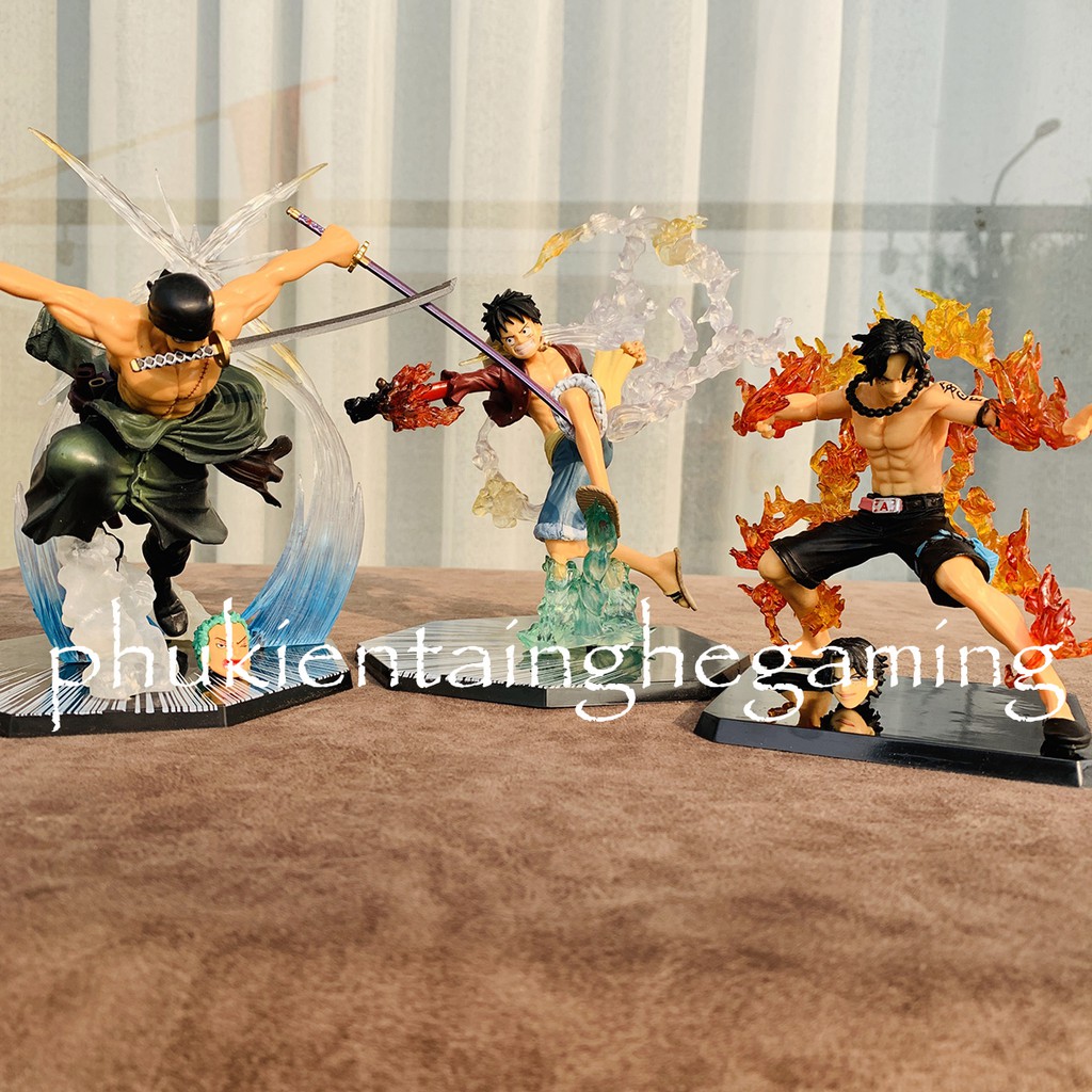 Mô hình Luffy mũ rơm One Piece gear 2 haki - Zoro tam kiếm battle