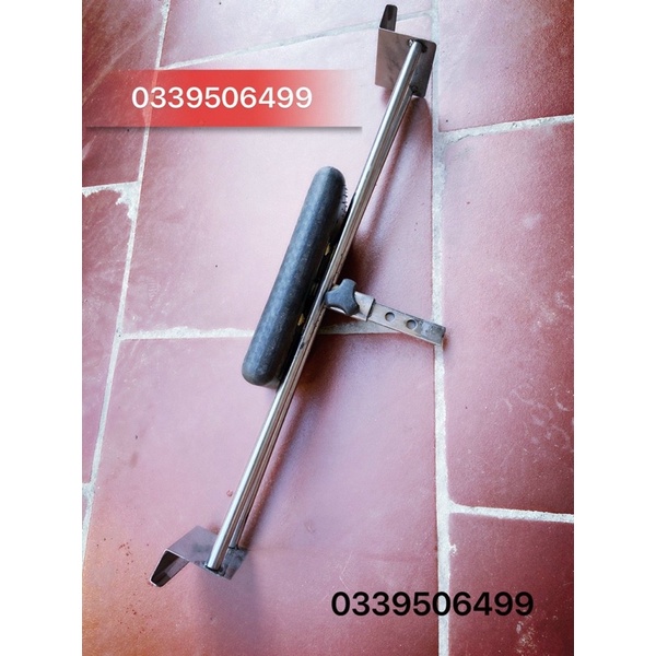Gối cao su thanh inox cho giường gội đầu