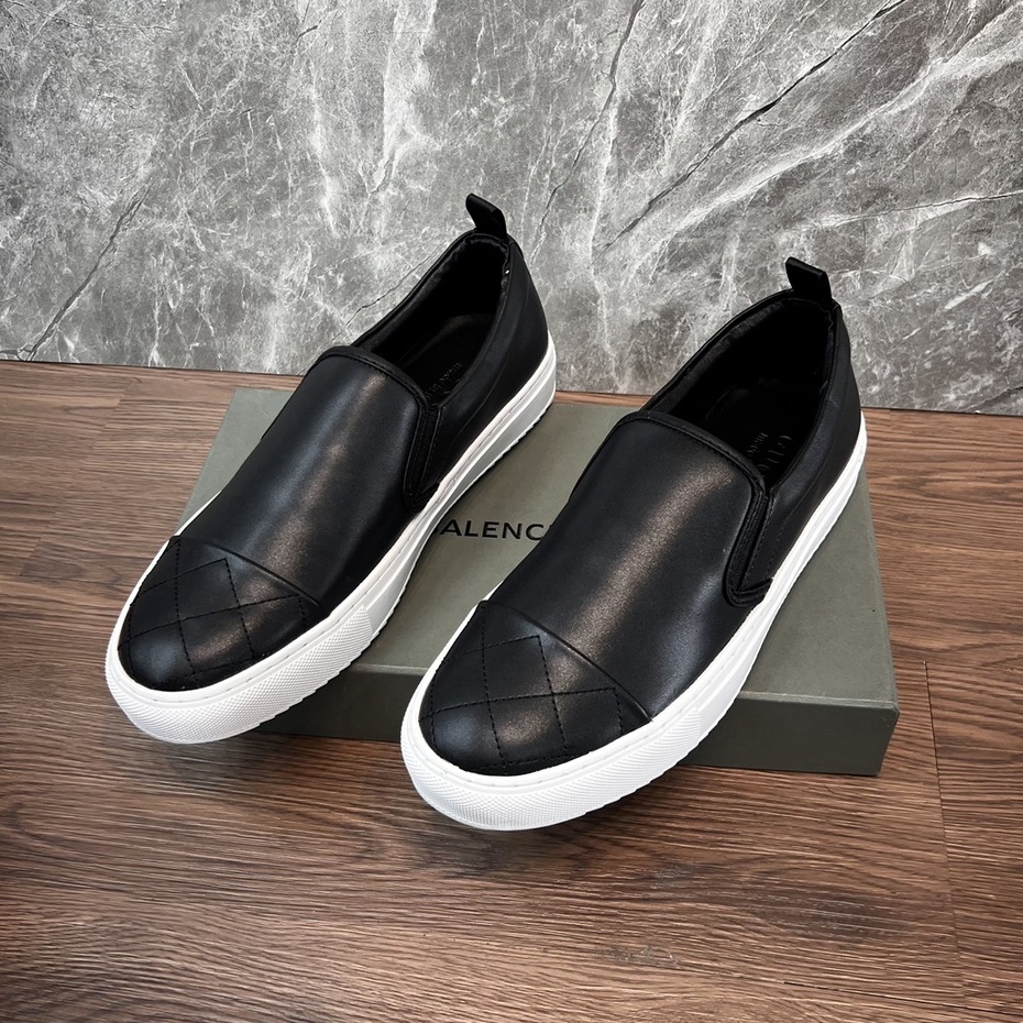 Giày lười nam,giày slipon gc trơn mõm gân đế khâu chắc chắc dễ đi phong cách trẻ trung mẫu hot mã TC05656