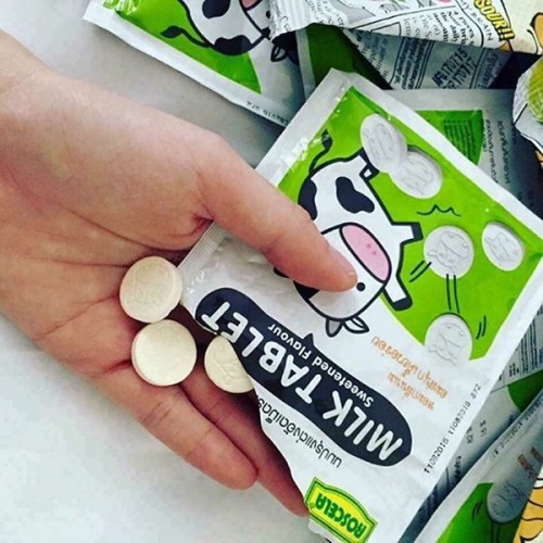 (HỘP 12 GÓI) KẸO SỮA BÒ THÁI LAN MILK TABLET DATE T7/2022