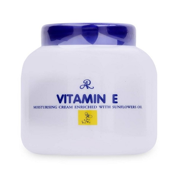 Kem Vitamin E Dưỡng Ẩm 200Gr Thái Lan