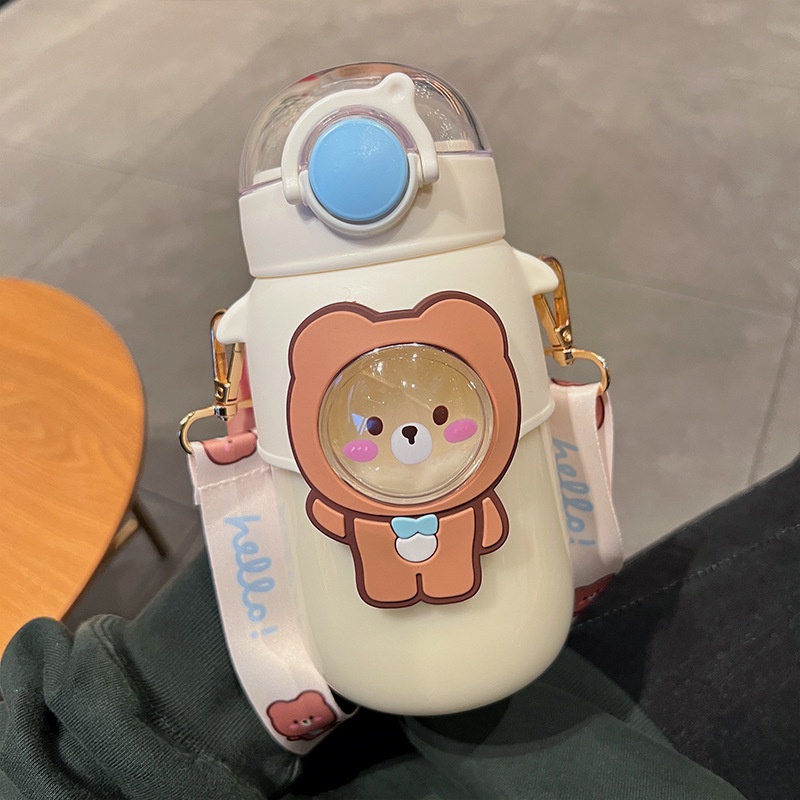 Bình nước nhựa dung tích lớn có ống hút hình gấu dễ thương cho bé vào mùa hè