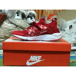 Huarache supreme