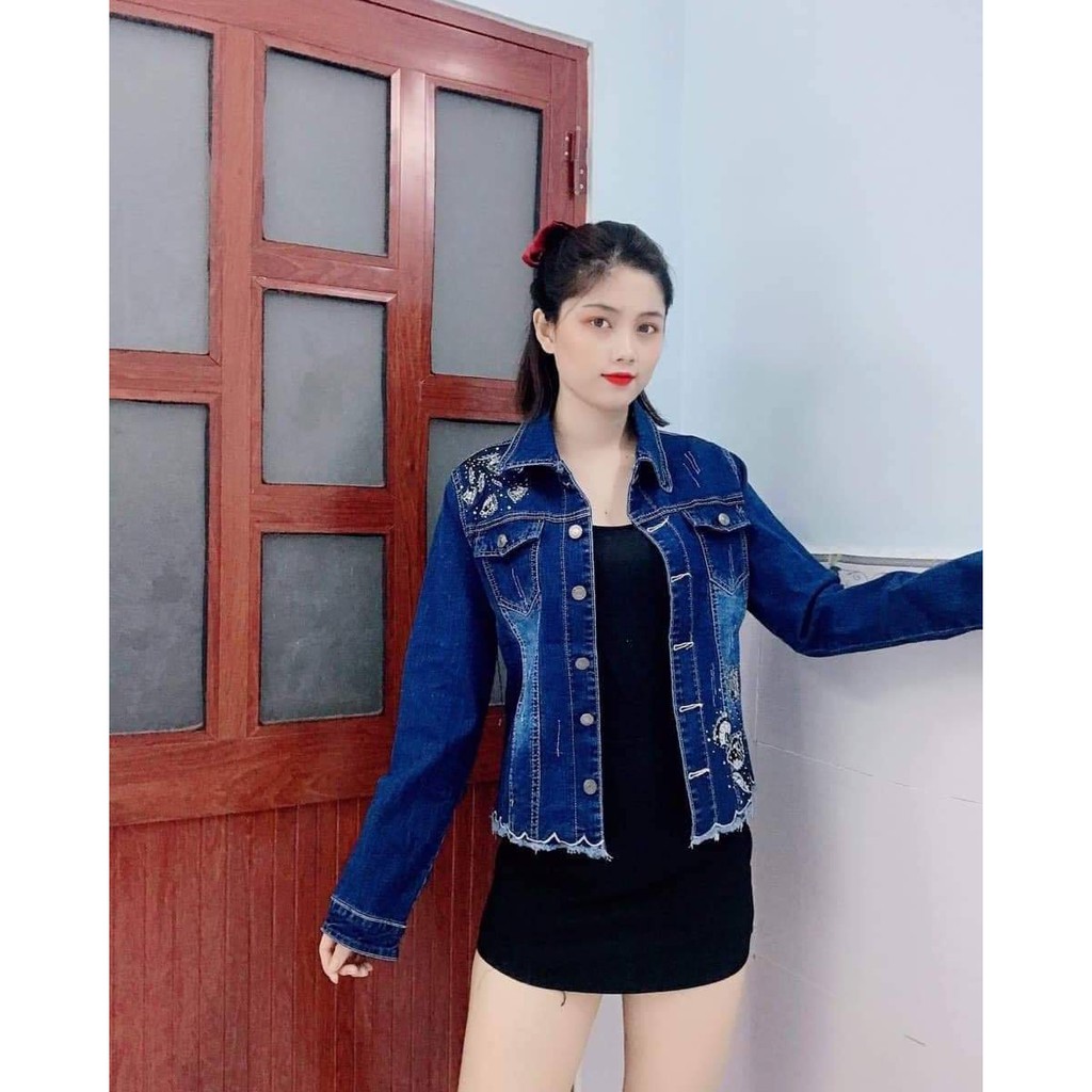 Áo khoác jean nữ thêu hoa hồng lai gợn sóng hàng jean co giãn