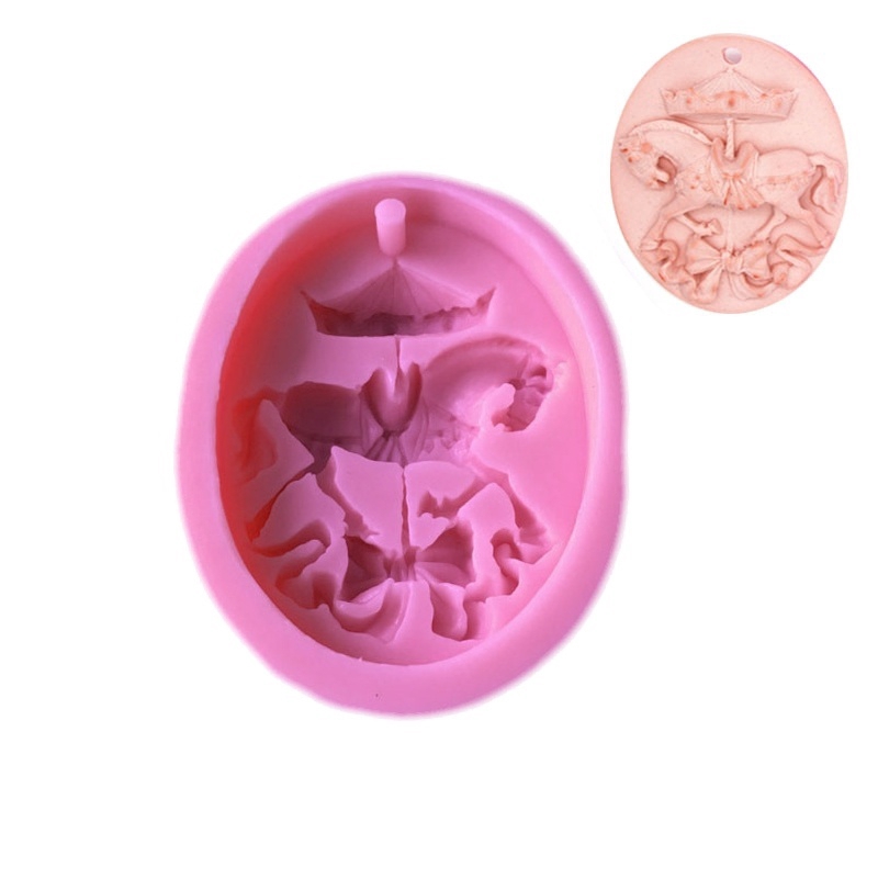 Khuôn Silicone Làm Bánh Tạo Hình Ngựa Gỗ Độc Đáo Tiện Dụng