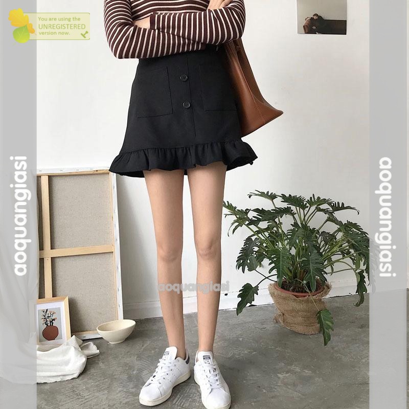 Chân Váy Đuôi Cá Nút Đen