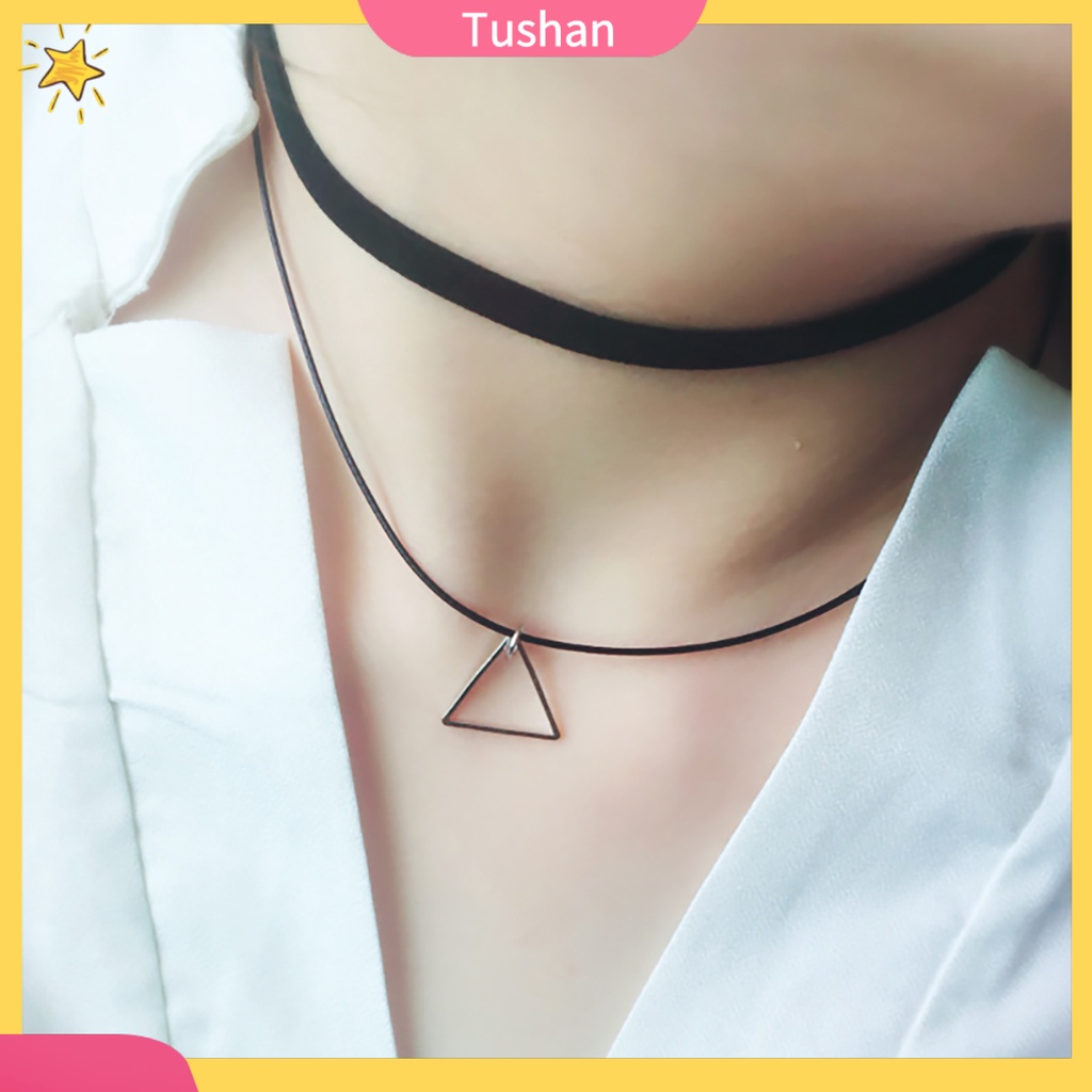Vòng cổ chocker nhung phong cách vintage cá tính cho nữ