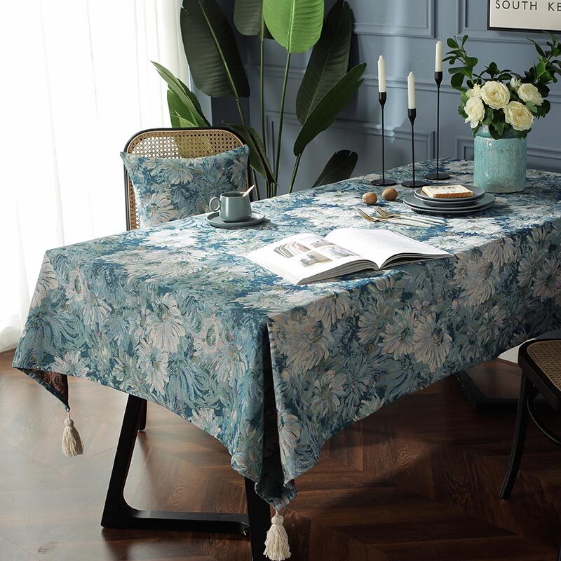 Khăn Trải Bàn Jacquard Cao Cấp Với Tua Rua Trang Trí Nhà Bếp & Bàn Ăn
