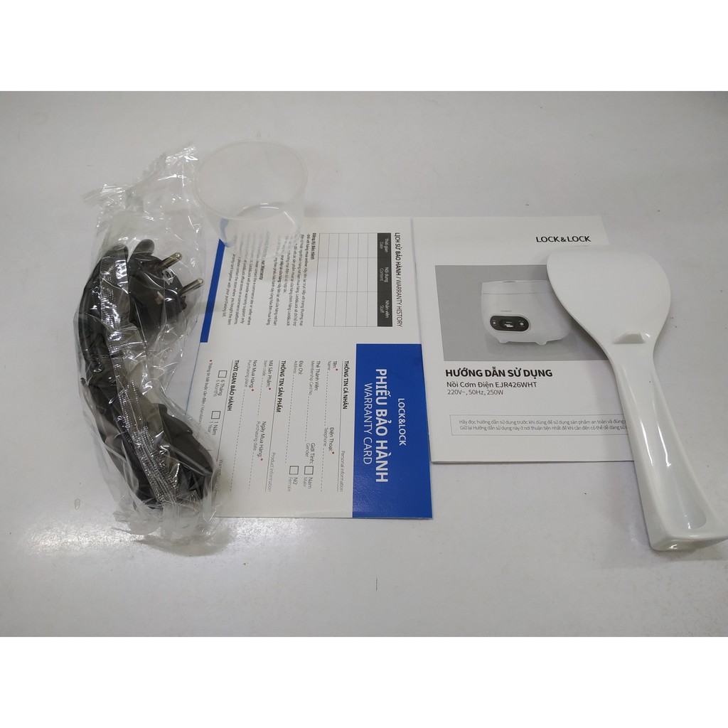 Nồi Cơm Điện Mini Lock&Lock EJR426 màu trắng Dung Tích 0.8 lít - Hàng chính hãng