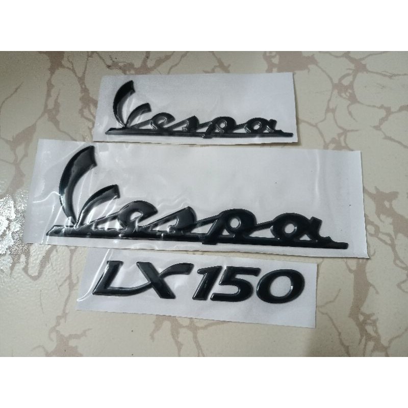 Bộ tem nổi Vespa LX150 màu đen nhập thái