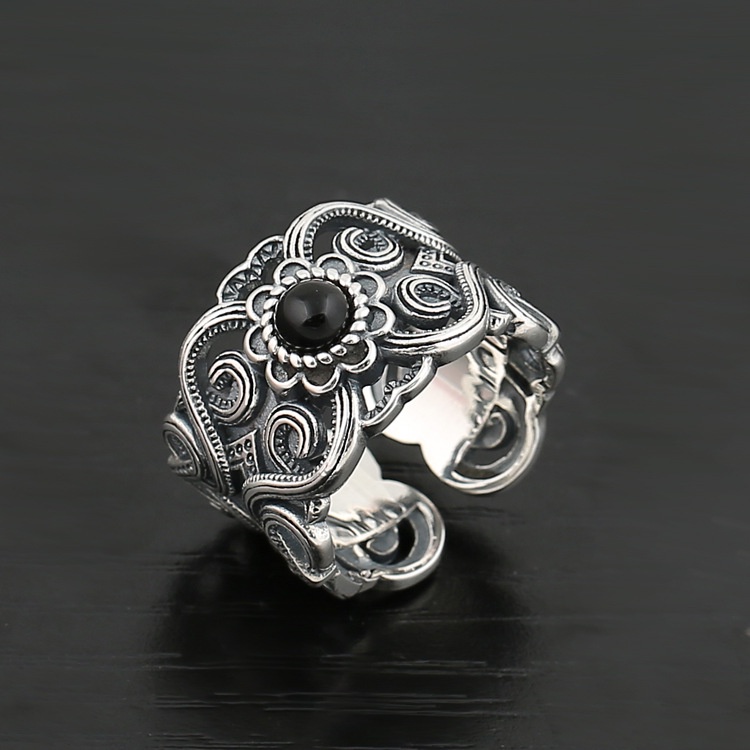 Nhẫn Nam Bạc Đính Đá Đẹp Cá Tính Unisex HipHop Basic Ngầu Trơn Nam Elas Ring Lucifer Store Nhẫn Titan Không Gỉ - Hoa đá
