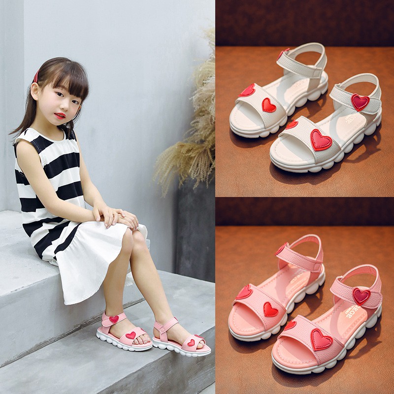 Sandal Cho Bé Gái Trái Tim Đế Mềm Nhẹ Chống Trơn Trượt Phong Cách Thời Trang ( L062 )