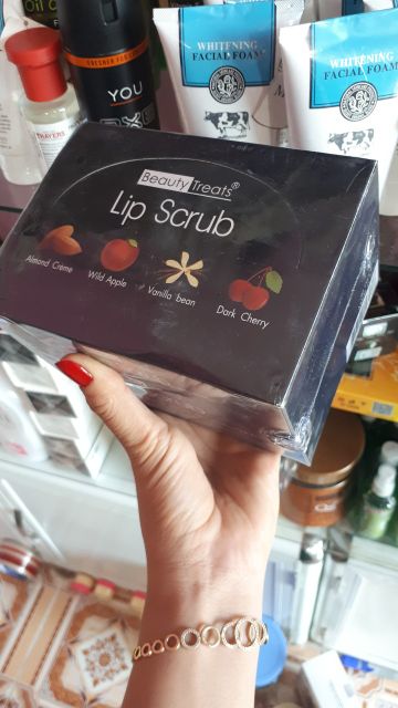Tẩy tế bào chết môi trái cây Lip Scub | BigBuy360 - bigbuy360.vn