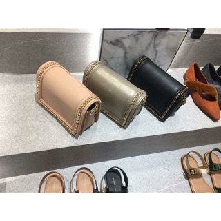 Túi Charles & keith