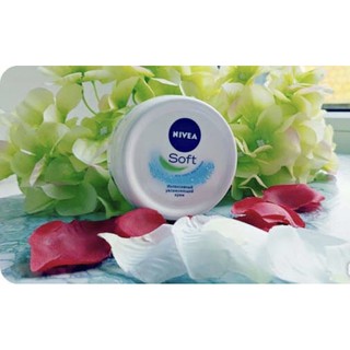 Kem dưỡng da mặt và toàn thân Nivea Soft Nga 100ml, 200ml