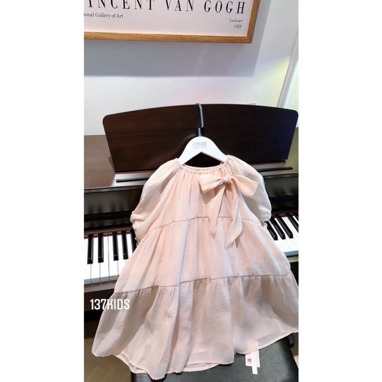 Váy xòe tầng bé gái kiểu dáng công chúa, Váy công chúa màu kem cổ chun gắn nơ ngực xinh xắn bé gái