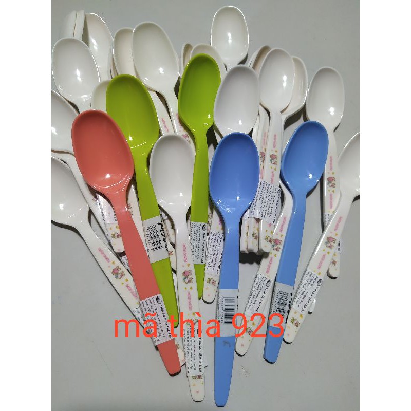 Thìa ăn dặm mã 923 cho bé