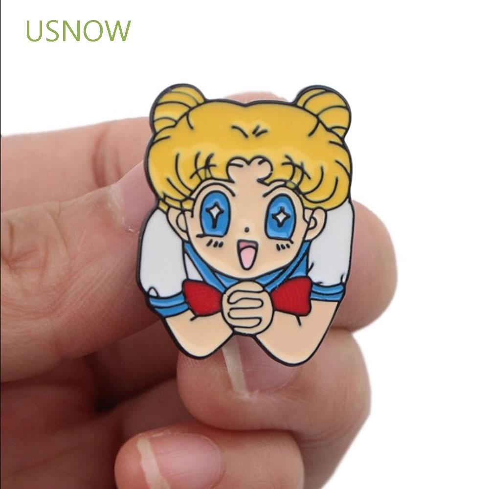 Ghim cài áo hình nhân vật thủy thủ mặt trăng