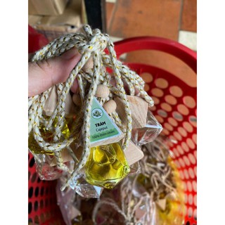 Tinh dầu treo xe