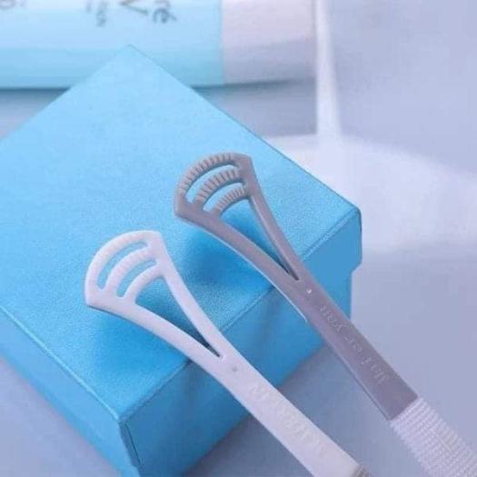 🔴Đang Sale || Hộp 8 Chiếc Bàn Chải Đánh Răng 2 In 1 Có Rơ Lưỡi Siêu Tiện.