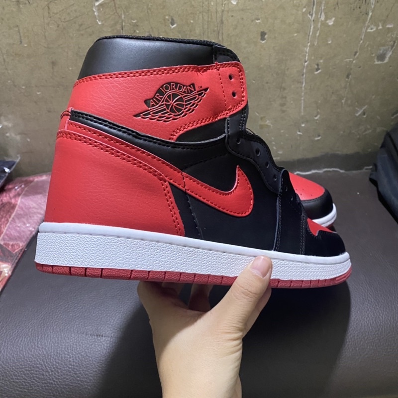 Giầy Jordan 1 đen đỏ mũi đỏ cao cổ siêu rẻ fullbox