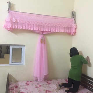 Màn khung xếp gọn phối ren kiểu