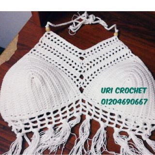 Áo croptop len móc