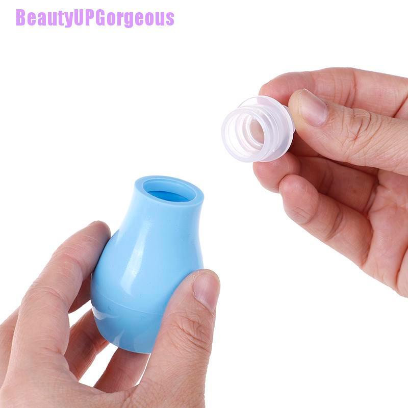 1 dụng cụ hút mũi bằng silicone cho bé sơ sinh