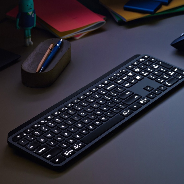Bàn phím không dây Logitech MX Keys S - Đèn nền, Bluetooth, Sạc USB-C