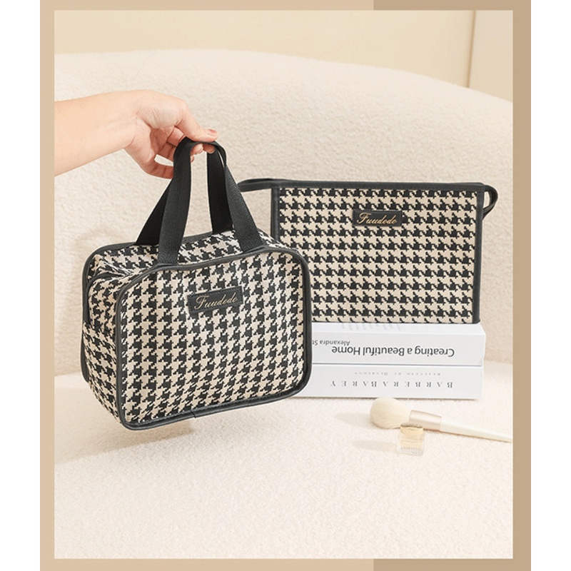 Túi Đựng Mỹ Phẩm Cỡ Lớn Tiện Lợi Khi Đi Du Lịch