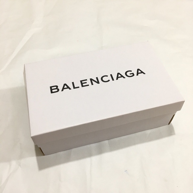 [Flash ⚡️ale] Hộp balen . .