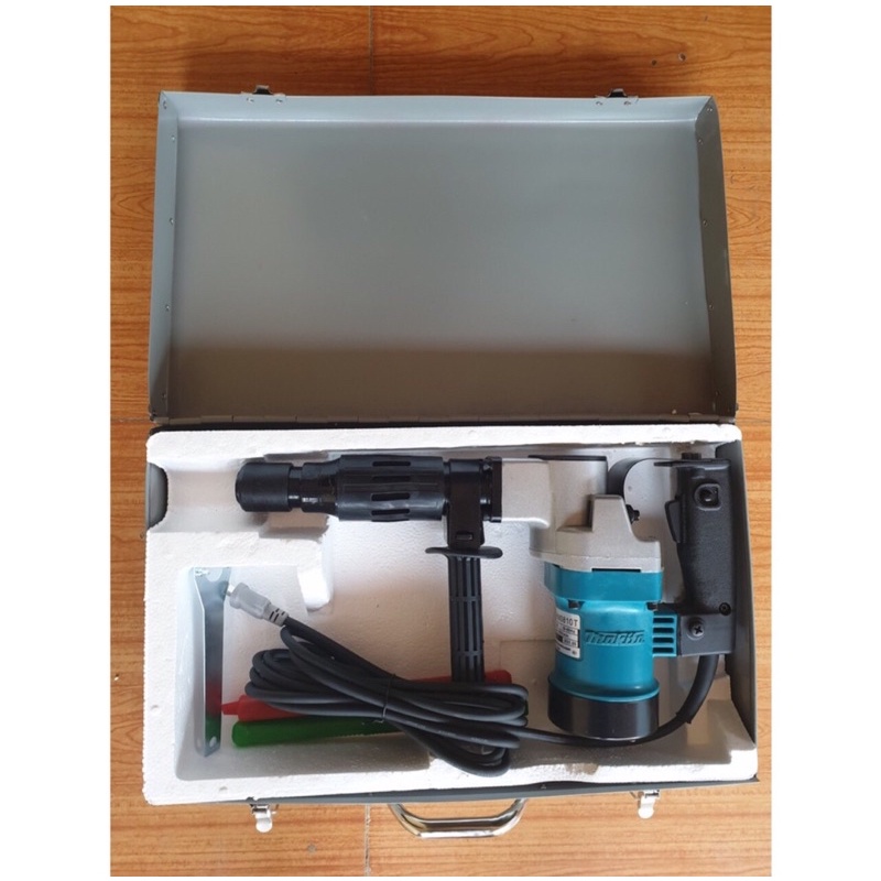 MÁY ĐỤC BÊ TÔNG MAKITA  - HM0810 - chuyên đục 17 ly