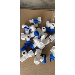 Khóa cấp nước đầu nguồn ren 21 ra dây 10mm, ren 21 ra dây 6mm, dùng lắp máy lọc nước.
