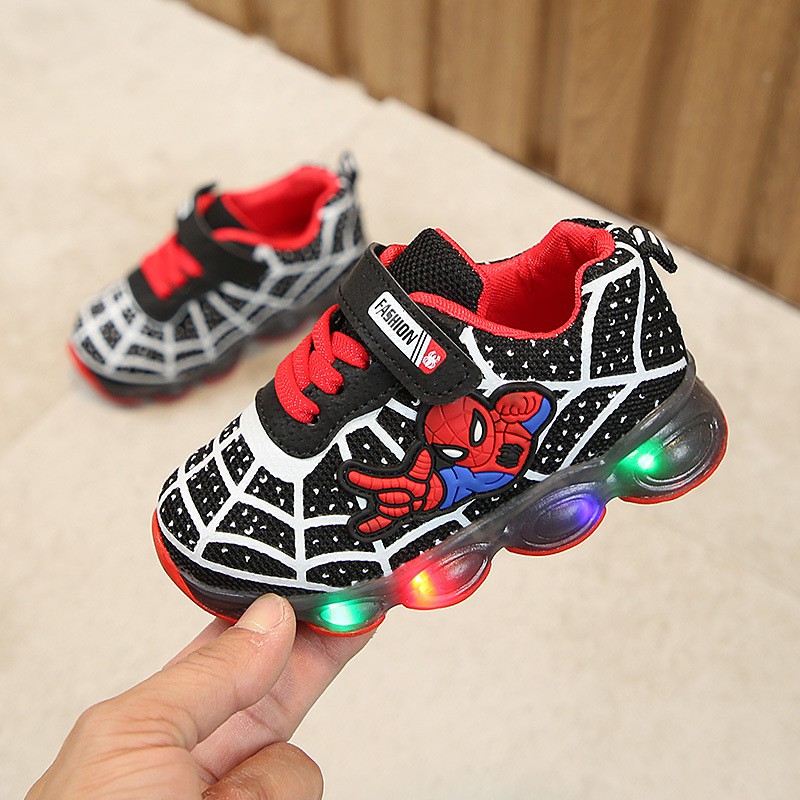 GIẢM GIÁ Giày trẻ em nam hoạt hình sneaker thể thao vải lưới thoáng mát đế phát sáng giaytreem-GC22 đen