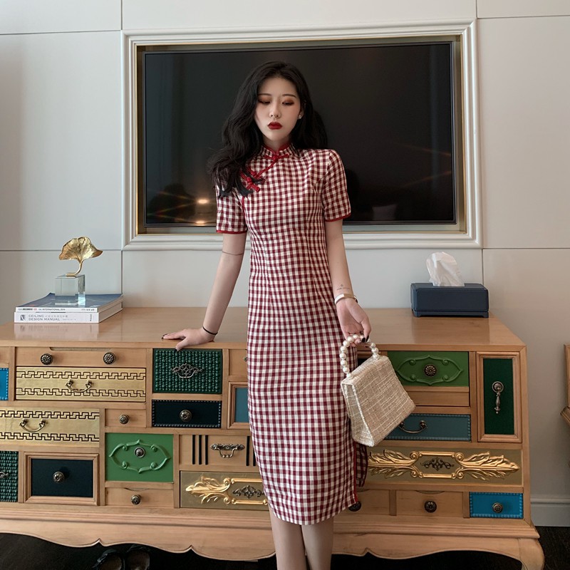 sẵn Sườn xám dài xẻ tà vintage vừa hiện đại vừa cổ điển J0184 | BigBuy360 - bigbuy360.vn