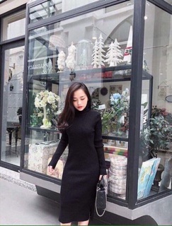 Váy len body cổ lọ