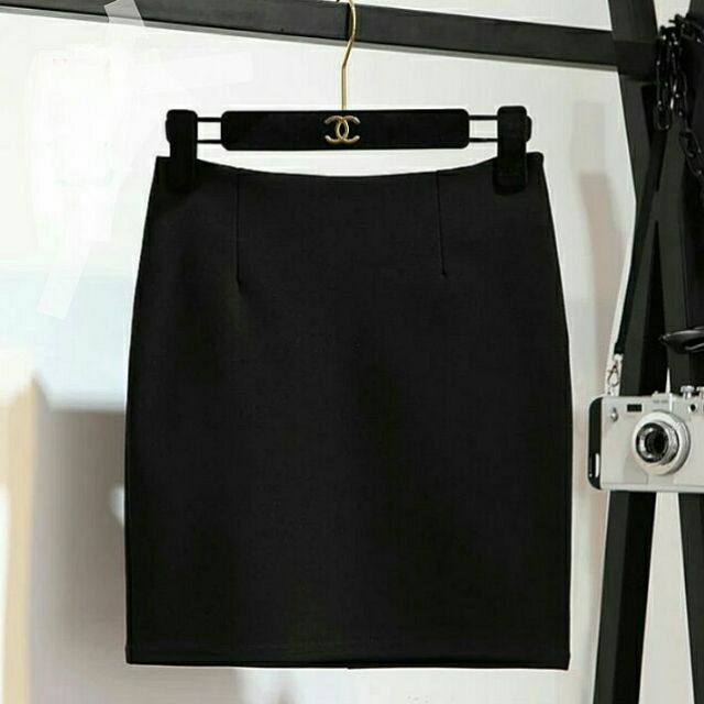 Combo 25 Chân váy ngắn xẻ sau