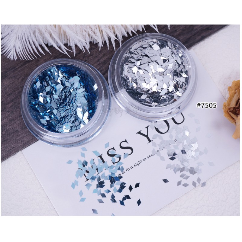 Hũ tráng trí móng tay