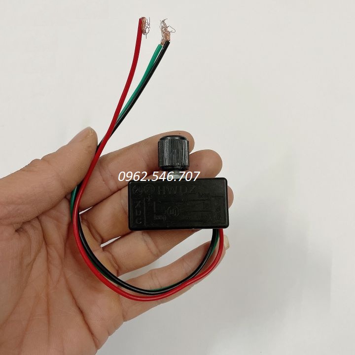 Bộ điều chỉnh tốc độ máy bơm xịt thuốc - Đèn 12v - Chiết áp điều tốc 12v 5A