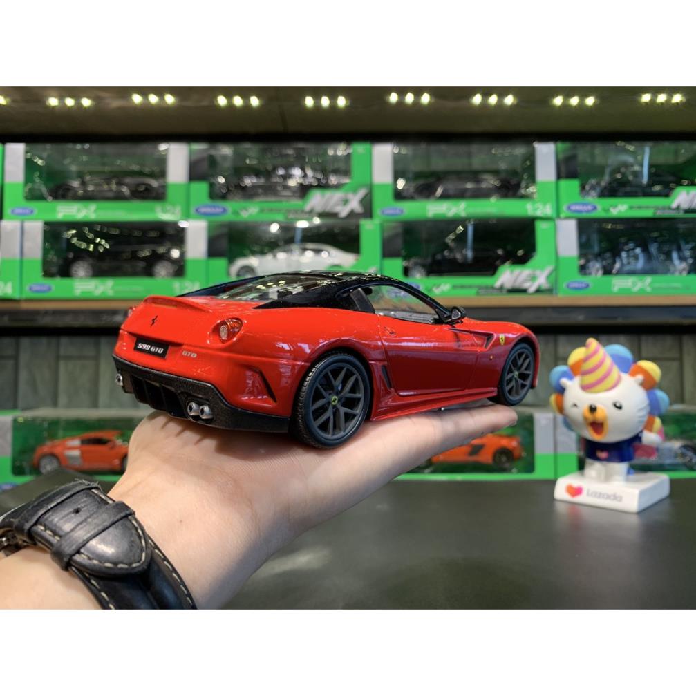 Mô hình xe Ferrari 599 GTO tỉ lệ 1:24 hãng Burago màu đỏ