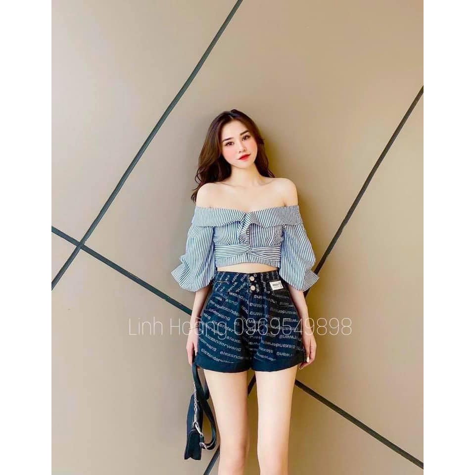 Áo kẻ croptop xoắn eo tay dài như hình