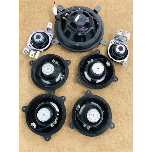 Loa Mark Levinson tháo xe lexus