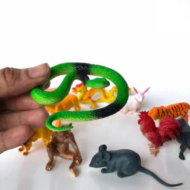 Bộ đồ chơi mô hình động vật 12 con giáp bằng nhựa