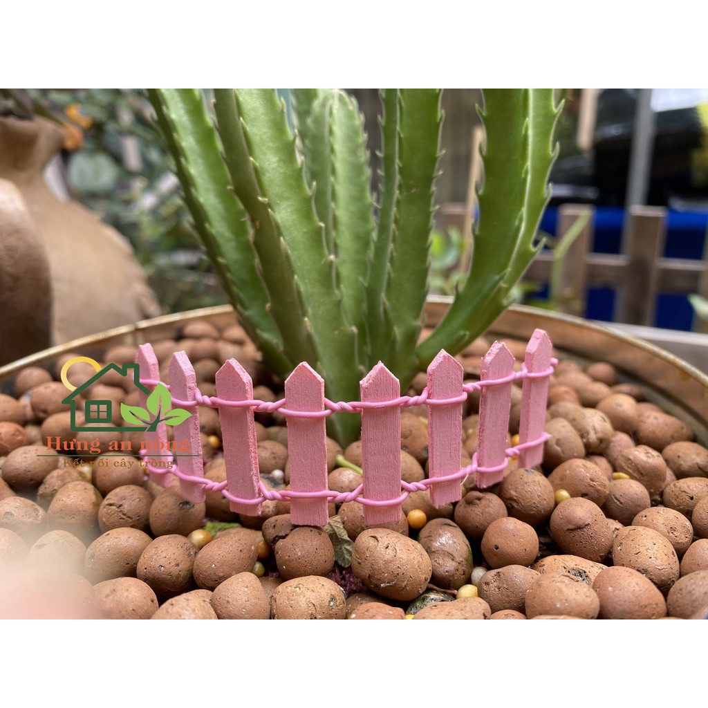 TT000 - Rào gỗ nhiều màu trang trí tiểu cảnh size 10cm.