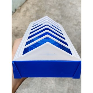 MÁNG ĂN CHỐNG BỚI CHO GÀ, BỒ CÂU, CHIM CẢNH