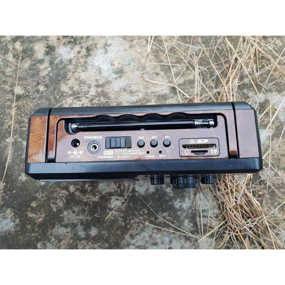 ĐÀI RADIO SONY SW-888 UAR  Siêu bền.Pin to tiết kiệm,Loa phát to và bắt được nhiều kênh - Hàng bảo hành.