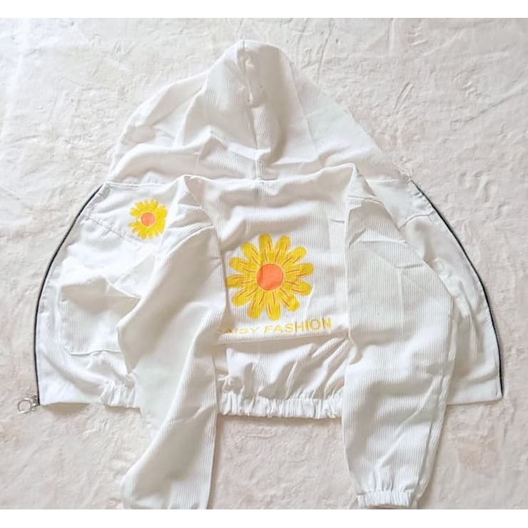 [Siêu sale sốc] Áo khoác bombers nhung tăm in hoa cúc cute BBQ RumHana | BigBuy360 - bigbuy360.vn