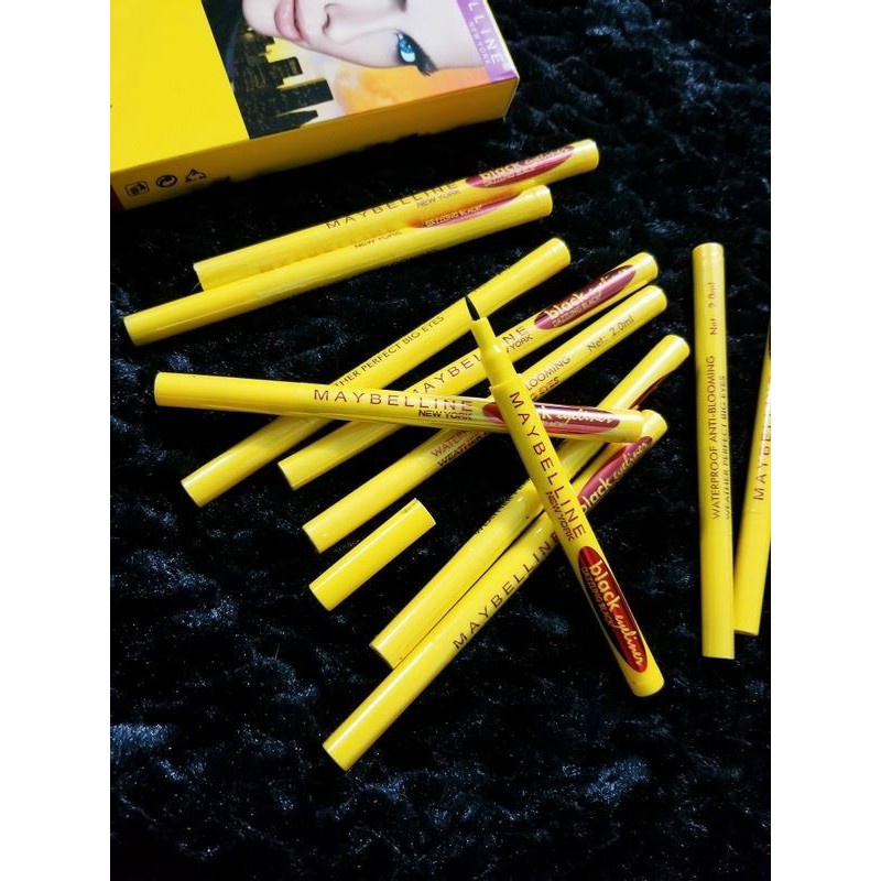 Kẻ mắt nước eyeliner Maybeline lâu trôi