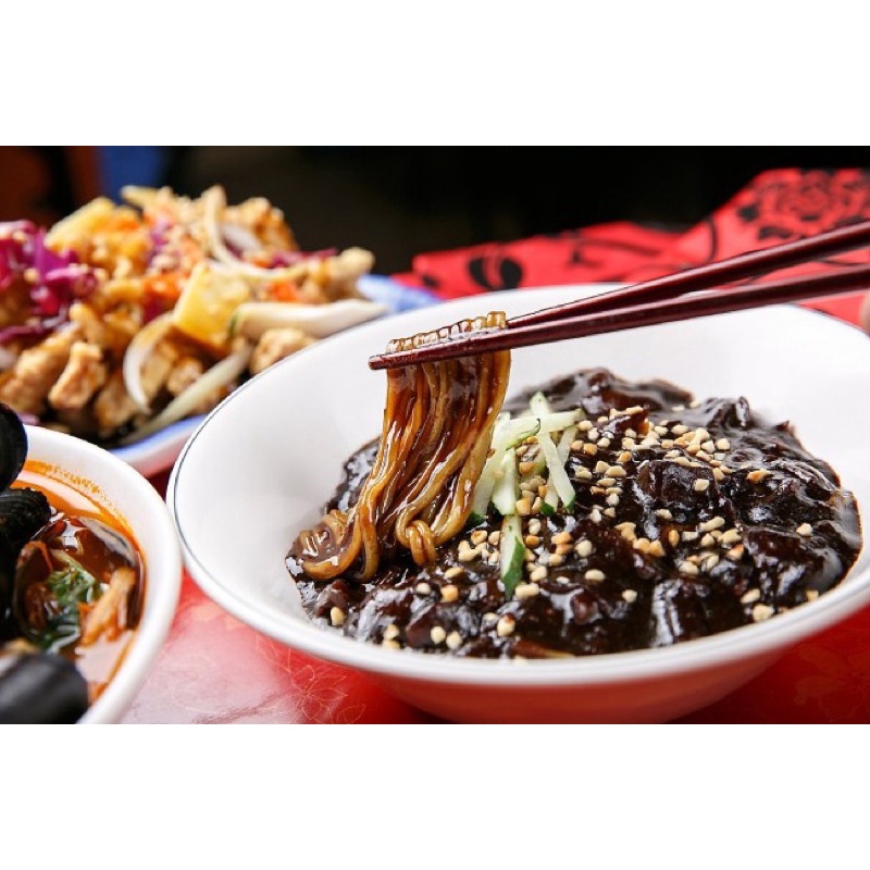 Xốt Tương Đen Hàn Quốc 250G 중화춘장
